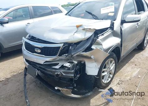 2014 Kia Sorento Lx из США, поврежденный, VIN 5XYKT3A61EG433901